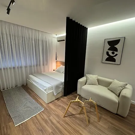 Luxury Center Apt25 * Tirana
