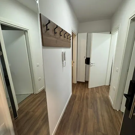 شقة Luxury Center Apt25 *