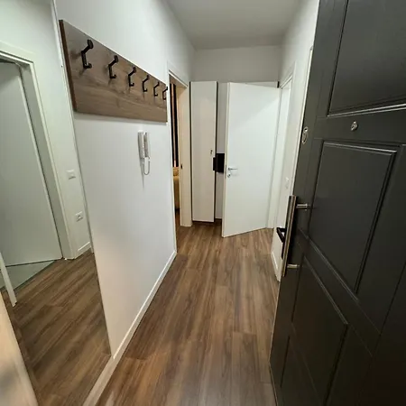 Luxury Center Apt25